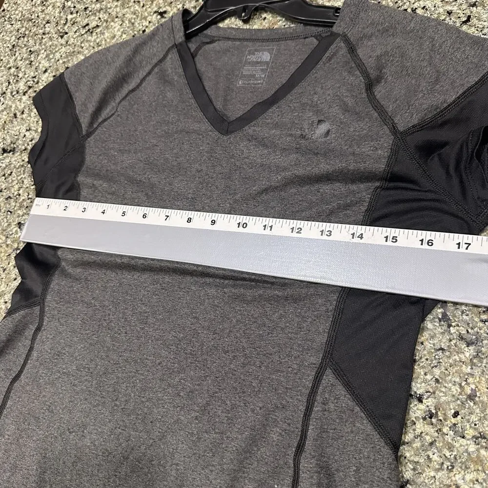 North Face Shirt Size M Gray Black Flash Dry V Neck Outdoor Gorpcore Hiking Camp - Picture 3 of 5